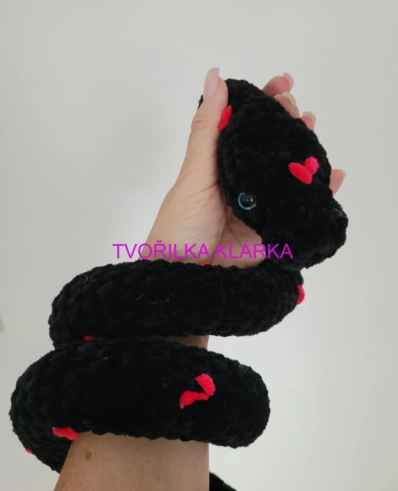 🐍 Háčkovaný Had